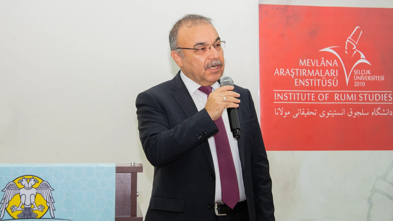 Selçuk Üniversitesinde Mevlana Öğrenci Paneli düzenlendi